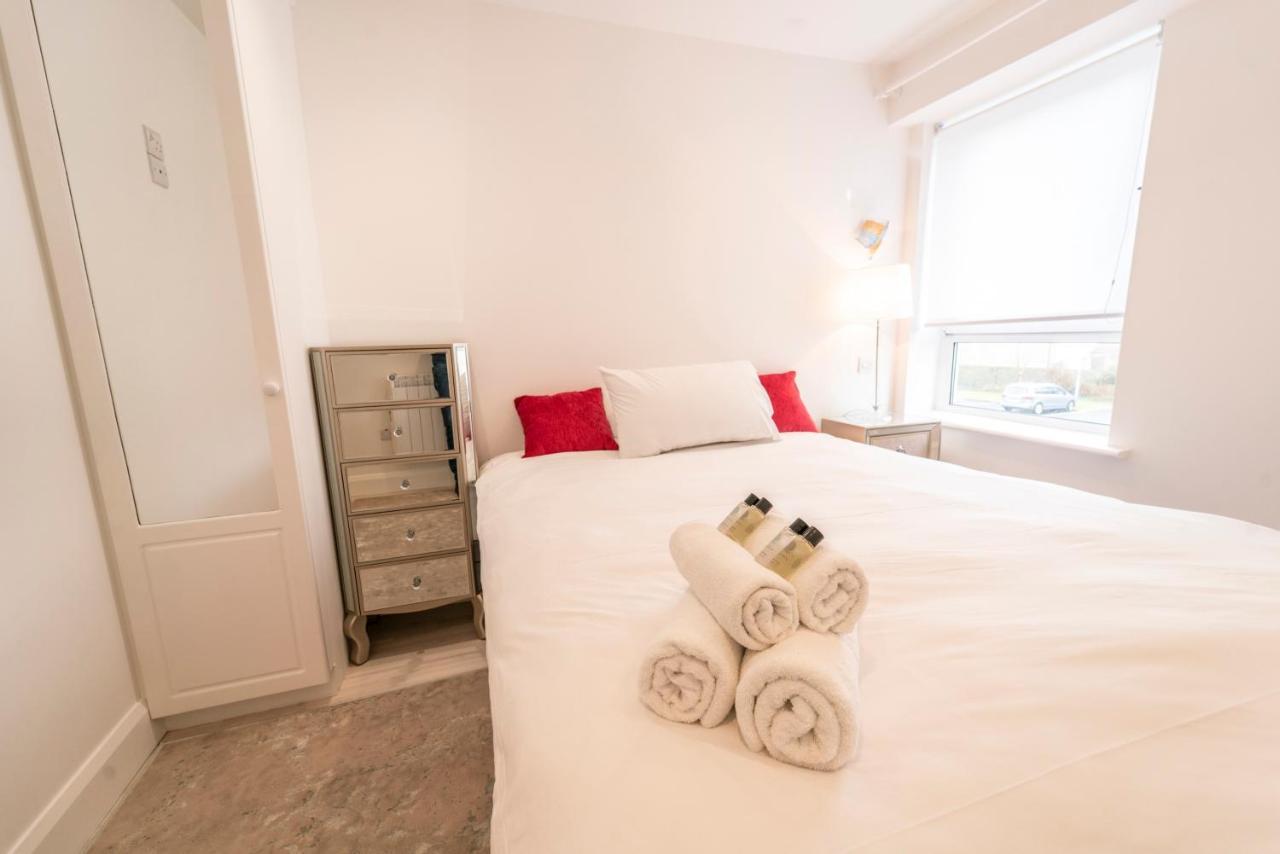 Luxurious Seaside Apartment Galway Exterior foto