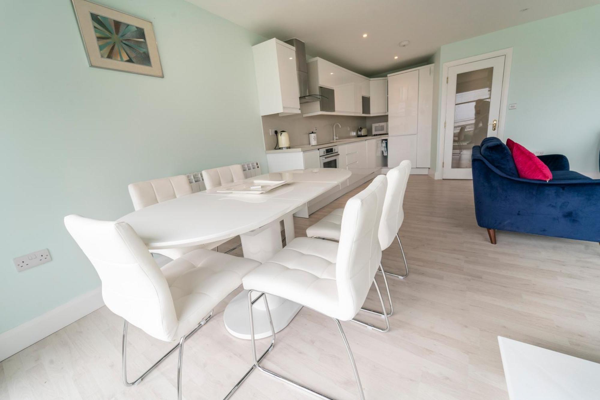 Luxurious Seaside Apartment Galway Exterior foto